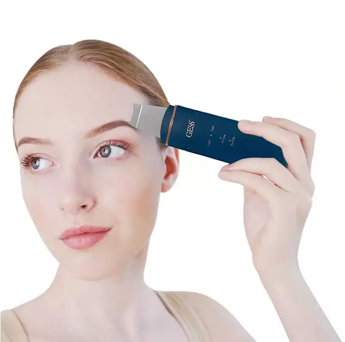 Ultrasonic Facial Cleansing Device